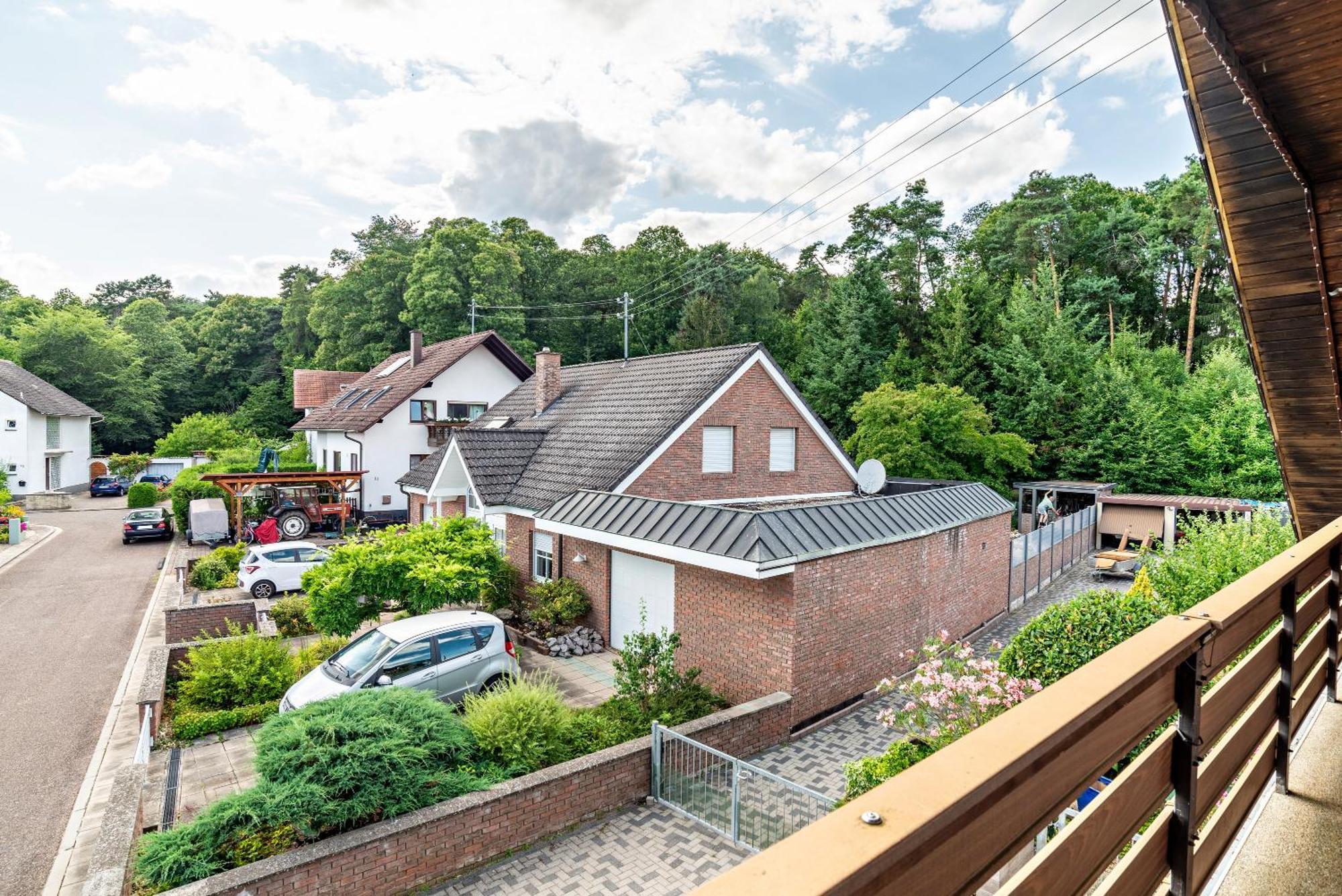 Haus Guenter Und Valeria Apartment Gossersweiler-Stein Exterior photo